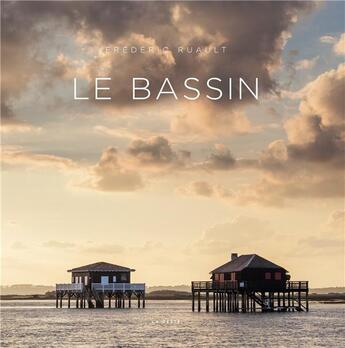 Couverture du livre « BASSIN (GESTE) REEDITION (COLL. PANORAMA 30x30) » de Frederic Ruault aux éditions Geste