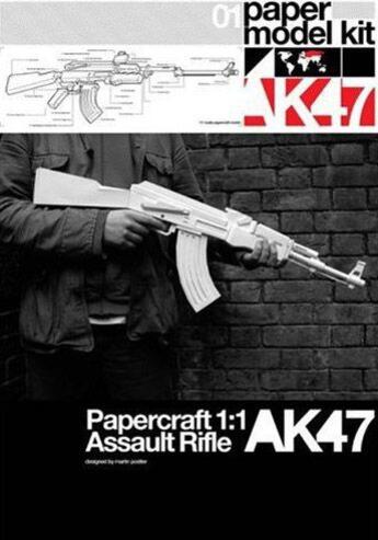 Couverture du livre « Papercraft t.1 ; assault rifle AK 47 » de Martin Postler aux éditions Dgv