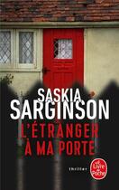 Couverture du livre « L'étranger à ma porte » de Saskia Sarginson aux éditions Le Livre De Poche