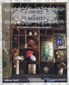 Couverture du livre « Cabinets de curiosités » de Marion Tasle aux éditions Tutti Frutti