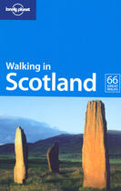 Couverture du livre « Walking in scotland » de Sandra Bardwell aux éditions Lonely Planet France