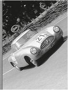 Couverture du livre « Mercedes-benz 300 sl rennsportwagen (milestones of motor sports, vol. 2) » de Engelen Gunter aux éditions Hatje Cantz