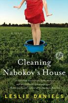 Couverture du livre « Cleaning Nabokov's House » de Daniels Leslie aux éditions Touchstone