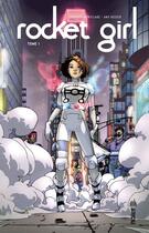 Couverture du livre « Rocket Girl Tome 1 » de Amy Reeder et Brandon Montclare aux éditions Urban Comics