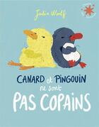 Couverture du livre « Canard et pingouin ne sont pas copains » de Julia Woolf aux éditions Gallimard-jeunesse