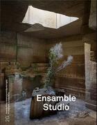 Couverture du livre « 2g n 82 ensamble studio » de Puente/Ingles/Urspru aux éditions Walther Konig