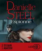 Couverture du livre « Espionne » de Danielle Steel aux éditions Lizzie