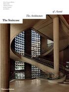Couverture du livre « The staircase » de Tusquets Oscar aux éditions Thames & Hudson