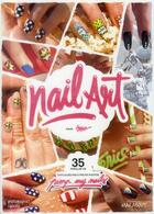 Couverture du livre « Nail art pas à pas » de Venice aux éditions Marabout