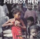 Couverture du livre « Madagascar, fragments de vie » de Pierrot Men aux éditions No Comment