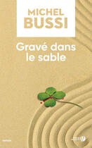 Couverture du livre « Gravé dans le sable » de Michel Bussi aux éditions Presses De La Cite