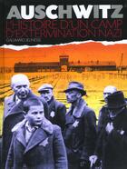 Couverture du livre « Auschwitz - l'histoire d'un camp d'extermination nazi » de Clive A. Lawton aux éditions Gallimard-jeunesse