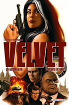 Couverture du livre « Velvet Tome 1 : avant le crépuscule » de Ed Brubaker et Elizabeth Breitweiser et Steve Epting aux éditions Delcourt