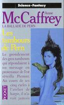 Couverture du livre « La ballade de Pern t.5 ; les tambours de Pern » de Anne Mccaffrey aux éditions Pocket