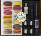 Couverture du livre « Macarons comme un pro ; coffret » de Jose Marechal aux éditions Marabout