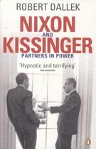 Couverture du livre « Nixon and kissinger: partners in power » de Dallek Robert aux éditions Adult Pbs