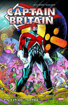Couverture du livre « Captain Britain » de Alan Moore et Alan Davis aux éditions Panini