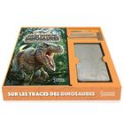Couverture du livre « Sur les traces des dinosaures » de Thierry Olivaux et Annapaola Del Nevo aux éditions Larousse