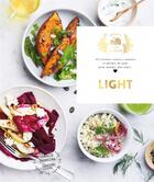 Couverture du livre « Light : 65 recettes variées, colorées et pleines de goût pour manger plus léger » de Coralie Ferreira aux éditions Hachette Pratique