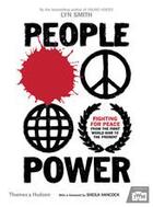 Couverture du livre « People power » de Lyn Smith aux éditions Thames & Hudson