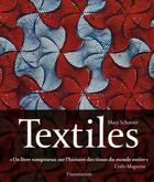 Couverture du livre « Textiles » de Mary Schoeser aux éditions Flammarion