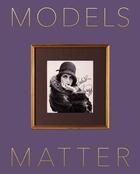 Couverture du livre « Christopher niquet models matter » de Niquet Christopher aux éditions Damiani
