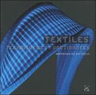 Couverture du livre « Textiles ; techniques et fonctionnels ; matériaux du XXI siècle » de  aux éditions Institut D'art Contemporain