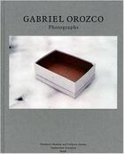 Couverture du livre « Gabriel orozco photographs » de Rosenzweig Phyllis aux éditions Steidl