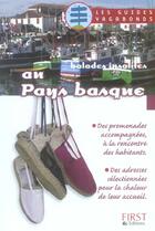 Couverture du livre « Balades Insolites Au Pays Basque » de Corinne Crolot et C Mordacq aux éditions First