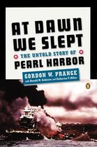 Couverture du livre « At Dawn We Slept » de Prange Gordon W aux éditions Penguin Group Us