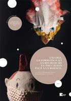 Couverture du livre « L' École, la formation et la recherche en éducation face à l'urgence : La mise à distance des savoirs, entre détresse et résilience. » de Françoise Pasche Gossin et Christine Riat aux éditions Alphil