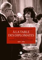 Couverture du livre « À la table des diplomates » de Laurent Stefanini aux éditions L'iconoclaste