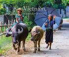 Couverture du livre « Vietnam, le pays d'où je viens... » de Quyen Ngo-Dinh-Phu et Stephanie Hernandez aux éditions Le Coureur De Greves