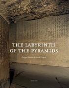 Couverture du livre « The labyrinth of the pyramids » de Flandrin/Chapuis aux éditions Actes Sud