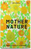 Couverture du livre « Mother nature - photo's of females flourishing » de Erik Kessels aux éditions Rvb Books