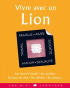 Couverture du livre « Vivre avec un Lion » de  aux éditions Larousse