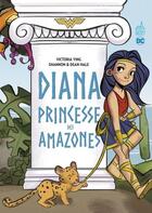 Couverture du livre « Diana princesse des amazones » de Shannon Hale et Dean Hale et Victoria Ying aux éditions Urban Comics