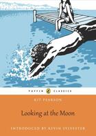 Couverture du livre « Looking at the Moon » de Kit Pearson aux éditions Penguin Group Us