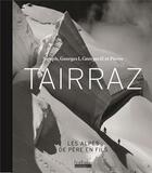 Couverture du livre « Tairraz, les Alpes de père en fils » de Olivier Montalba aux éditions Hoebeke