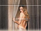 Couverture du livre « L'agenda-calendrier Clara Morgane 2017 » de  aux éditions Hugo Image