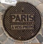 Couverture du livre « Paris à vos pieds » de Jean-Jacques Breton aux éditions Parigramme