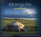 Couverture du livre « Mongolie ; les fils du vent » de Patrick Bernard aux éditions Pages Du Monde