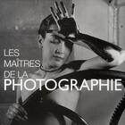 Couverture du livre « Les maîtres de la photographie » de Carolina Orlandini aux éditions Place Des Victoires
