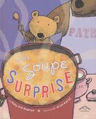 Couverture du livre « La soupe surprise » de Mary Ann Rodman et G. Brian Karas aux éditions Circonflexe