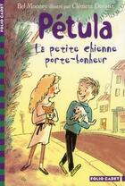 Couverture du livre « Pétula, la petite chienne porte-bonheur » de Bel Mooney aux éditions Gallimard-jeunesse