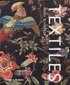 Couverture du livre « Textiles » de Mary Schoeser aux éditions Thames & Hudson