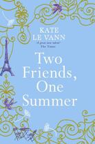 Couverture du livre « Two Friends, One Summer » de Le Vann Kate aux éditions Piccadilly Press