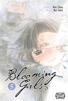 Couverture du livre « Blooming girl Tome 5 » de Mari Okada et Nao Emoto aux éditions Delcourt