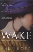Couverture du livre « WAKE » de Anna Hope aux éditions Black Swan