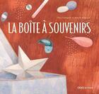 Couverture du livre « La boîte à souvenirs » de Isabelle Arsenault et Anna Castagnoli aux éditions Oqo